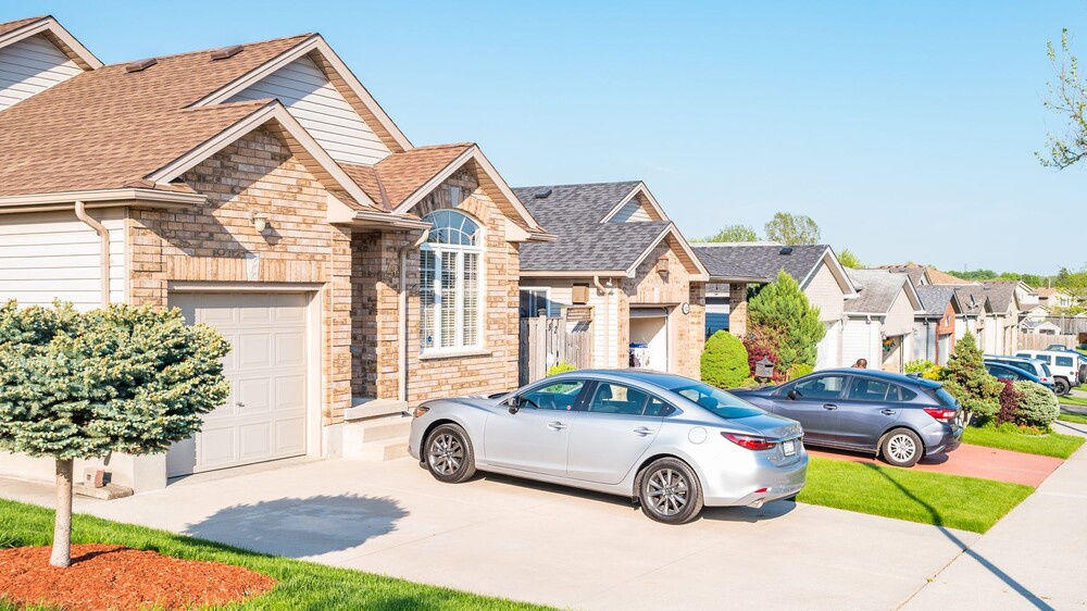 What Sets You Apart from Other Real Estate Agents in Toronto?