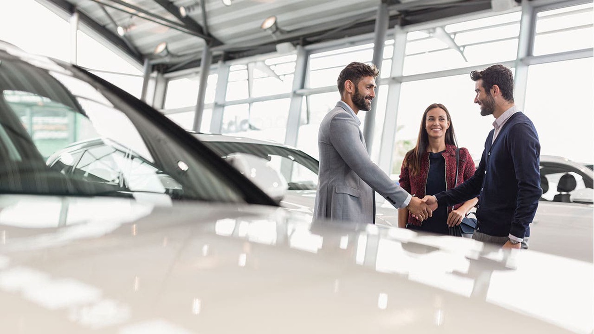 Explore Expert Tricks to Sell Car on Facebook