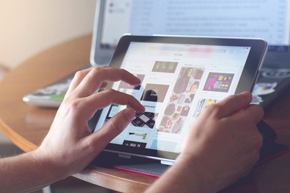 Explore the Advantages of iPad Leasing for Events and Conferences