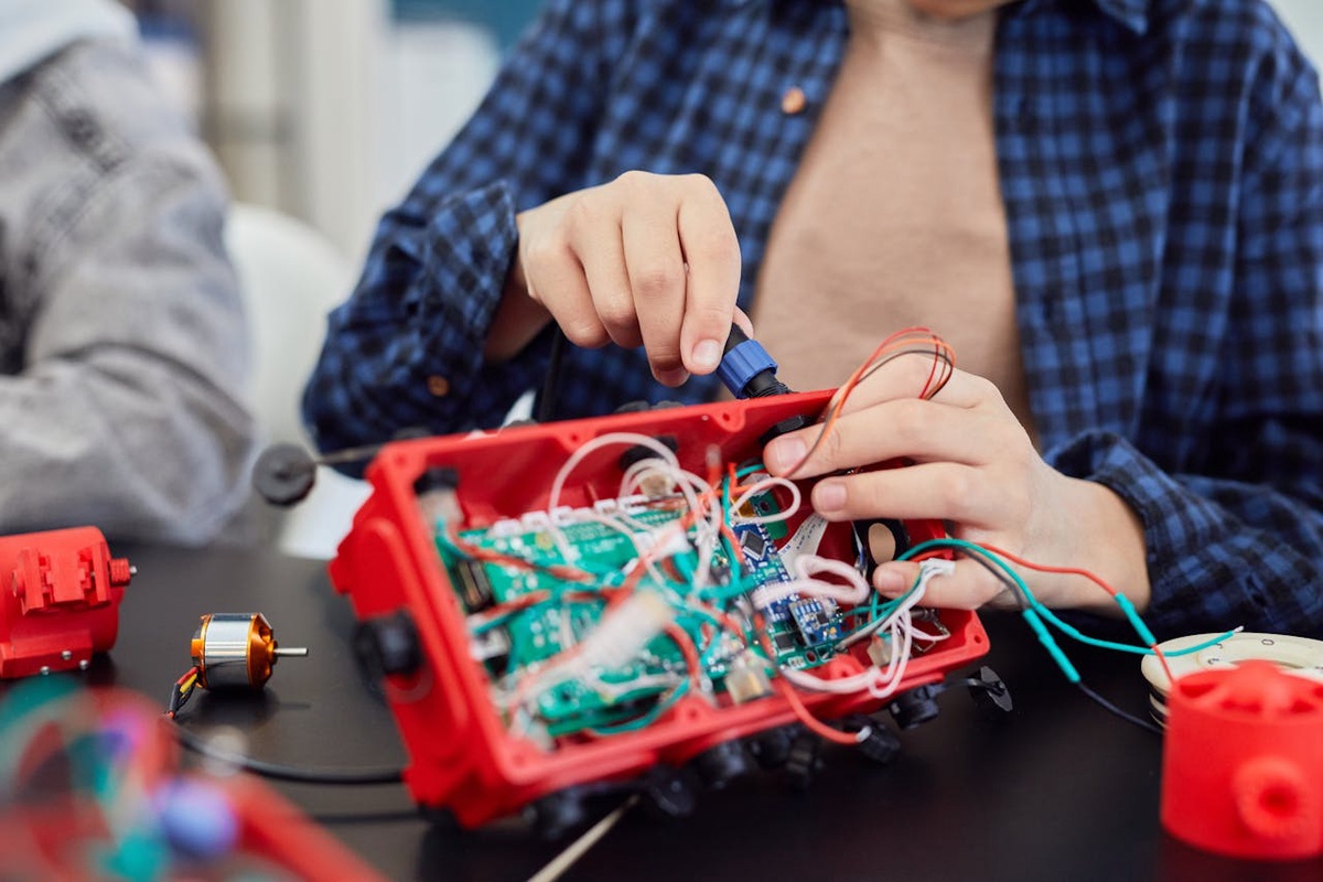 The Ultimate Life Hack: You Can Now Build a Robot That Suits Your Needs