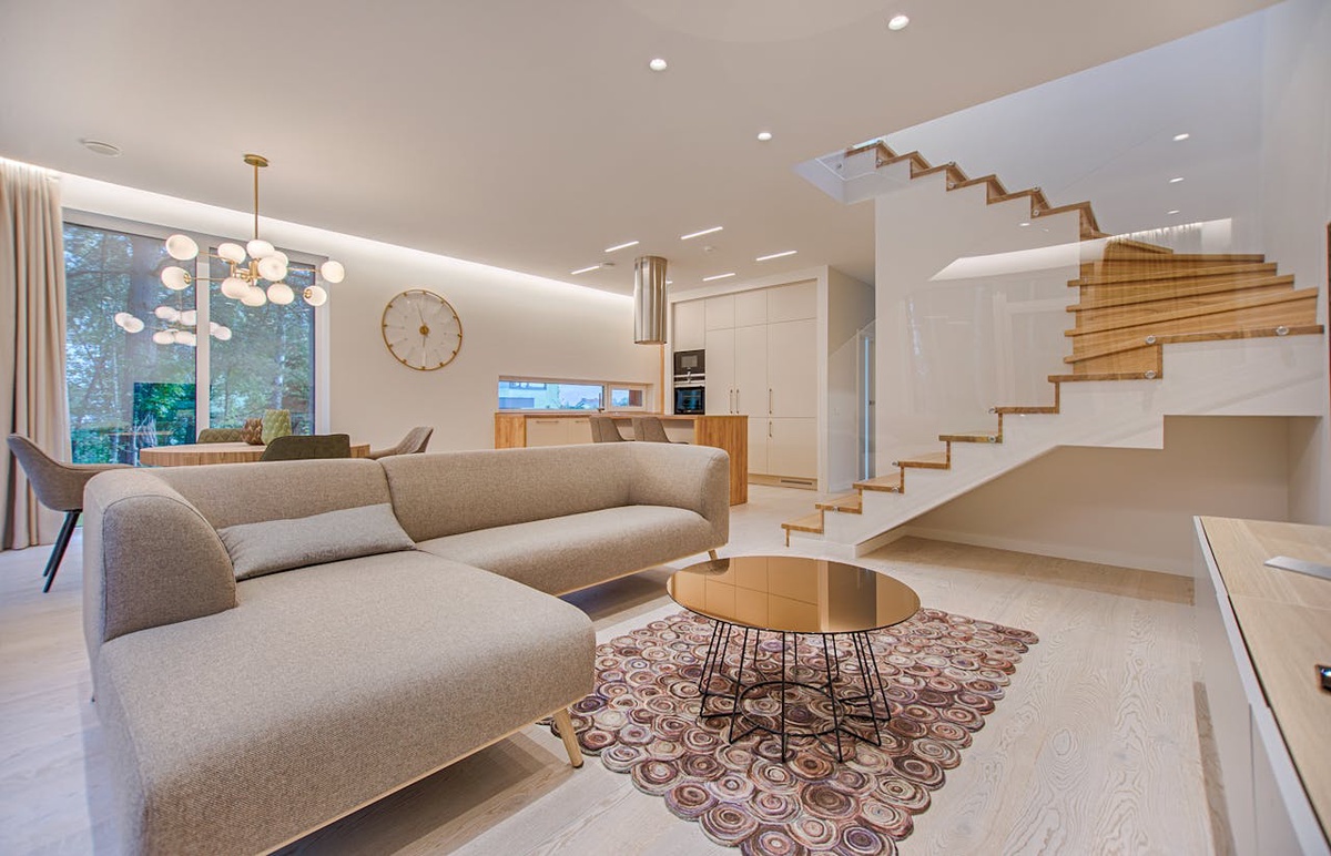 The Ultimate Guide to Virtual Staging in Real Estate
