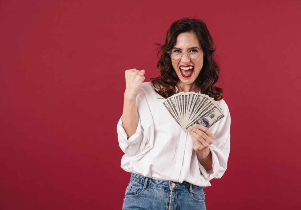 Earn 200 Dollars with Just Some Clicks