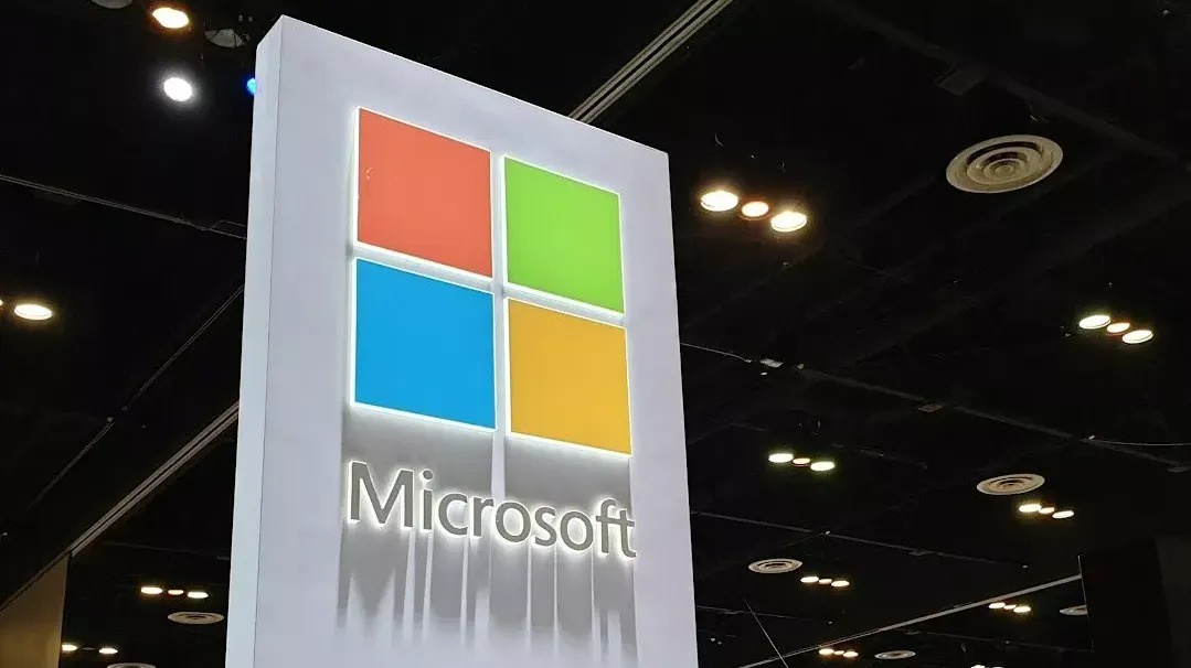 Tech News Roundup: From Windows 11 Upgrades to Bold AI and Robotics Innovations