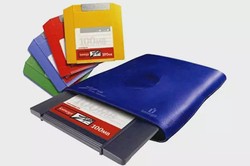 Remember Zip Disks? - Failed Storage Tech