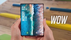 Samsung's Rollable Phone - This Hands On Video Will Blow Your Mind