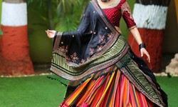 Navratri Fashion - Colourful and Ethnic Navratri Chaniya Choli >>> shivanshmall.in