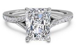 How to Buy an Diamond Engagement Ring?