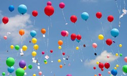 Fun And Unique Things To Do in Dubai With Helium Balloons