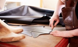 How do you clean an apron made of leather?