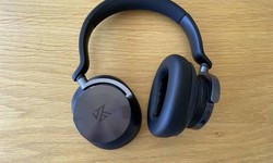Tips To Extend The Life Of Your Noise Canceling Earbuds