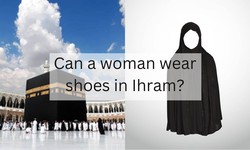 Can a woman wear shoes in Ihram?