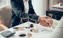 The Benefits of Working with a Corporate Law Firm