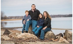 Appoint Vermont Portrait Photographers to Capture Family Moments