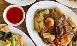 What should you try in a Thai restaurant as a beginner?