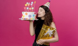 Delight your Better Half with The Unique Online Birthday Gifts