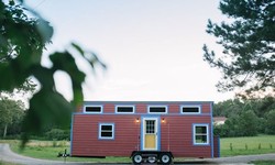 Exploring the Benefits of Tiny home Living on Wheels