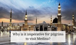 Why is it imperative for pilgrims to visit Medina?