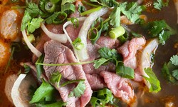Why is Pho a beneficial Vietnamese dish?