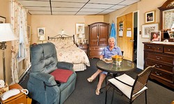 Aging Gracefully in North Bay: The Benefits of Senior Living Communities