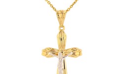 How to Find the Perfect 14kt Gold Cross Pendant for Your Style