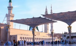 How Do I Book Umrah from the UK?