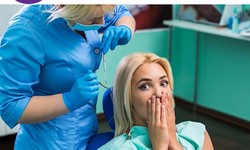 What are the tips for pain management after the extraction of a tooth?
