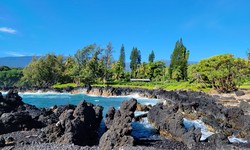 Waterfalls on the Enchanting Road to Hana: Unforgettable Maui Road Trip