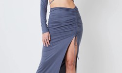 Dare to Be Different: Make a Statement in Split Leg Maxi Skirts