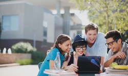 The Benefits of Online Colleges Offering Free Laptops