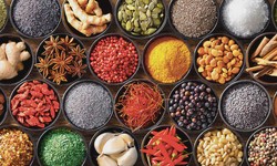 The Art of Blending Raw Spices and Herbs: Creating Unique Flavor Profiles