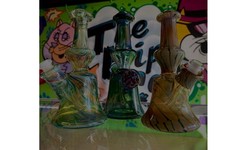 Advantages of Buying Bongs in a Glass Head Shop Near You