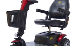 A Quick Guide to Choosing the Best Mobility Chairs and Scooters