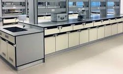 What are the guidelines for proper positioning and spacing of laboratory furniture?