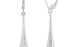 Choosing the Right Size and Shape: How to Find the Perfect White Gold Earrings