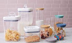 How To Choose The Best Food Storage Containers For Your Kitchen's Pantry