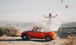 Wedding Car Rental Guide in Singapore: Arrive in Style on Your Special Day