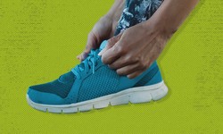 What are the top running shoe options for individuals with sciatica?