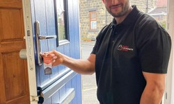 Swift, Skilled, and Secure: How Emergency Locksmiths Leeds Are Redefining Lock Solutions