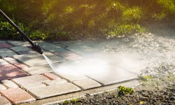 Squeaky Clean Savings: The Financial Advantages of Choosing Pressure Washing Experts
