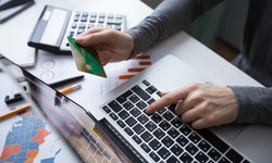 6 Pros of Using Credit Cards for Your Company Employees' Payroll