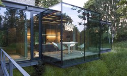 How to Choose the Perfect Polycarbonate Greenhouse for Your Garden
