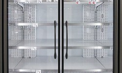 Reach-In vs. Walk-In Restaurant Refrigerators