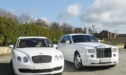 Ultimate Glamour: A Complete Guide to Hiring Limousines for Wedding Transport in the UK with Wedding Car Hire