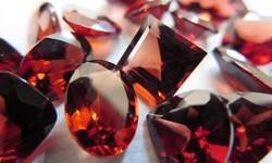 The Fascinating World of Garnet Gemstones: Types, Colors, and Meanings