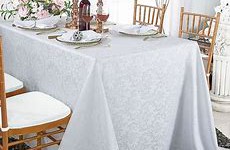 Elevating Your Dining Experience with High-Quality Table Linens