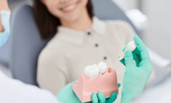 Choosing the Right Dentist for Wisdom Teeth Extraction in Kingman: Factors to Consider
