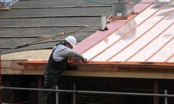 What to Look for in a Roof Repair Contractor Near Me