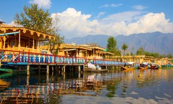 Explore the Splendor of Jammu & Kashmir with Our Exclusive Tour Packages