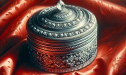 The Elegance and Purity of Tradition: The Silver Sindoor Box