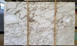 Revealing the polishes of Calacatta marble, Marmo Bianco and Calacatta Oro: an immortal wonder in stone